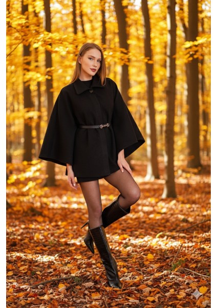 Kadın Siyah Kemerli Kaşe Panço – Milan’o 2025 Yeni Sezon Şıklığı modelleri