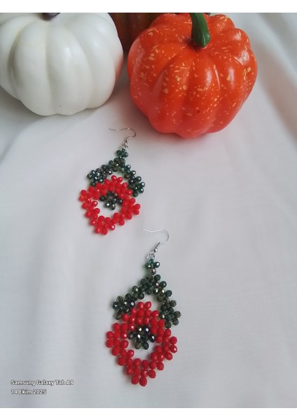 Kum Boncuklu El Yapımı Küpe