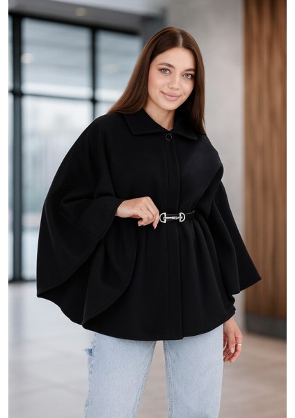 Kadın Siyah Kemer Detaylı Kaşe Panço Oversize