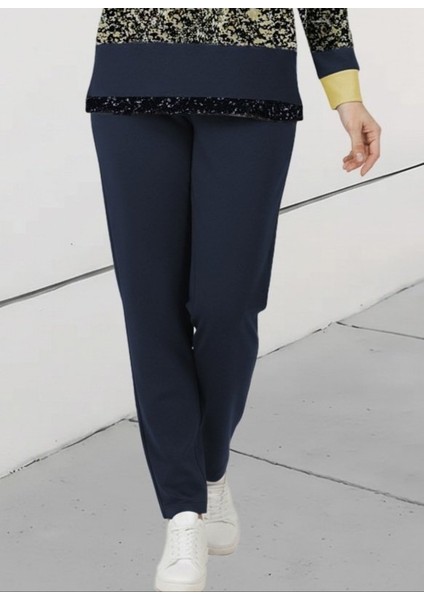 Kadın Uzun Kollu Bisiklet Yaka Çizgili Desen Iki Iplik Bluz ve Pantolon Ikili Takım modelleri