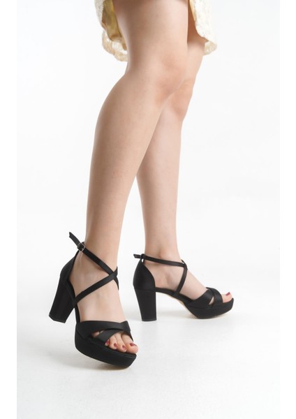 Siyah Çapraza Çapraz Abiye Ayakkabi fiyatları