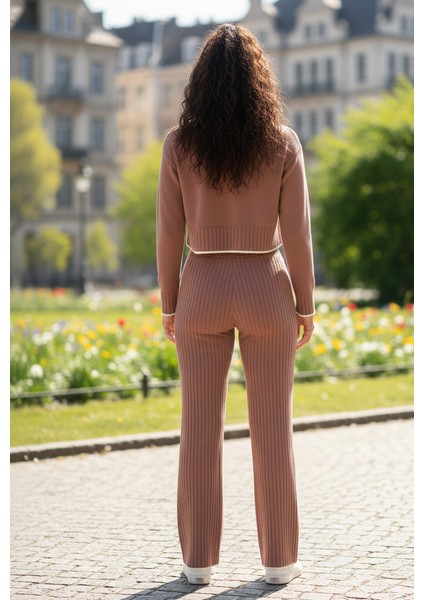 Kadın Bisiklet Yaka Çoban Dikişli Örgü Crop Kazak Pantolon Triko modelleri