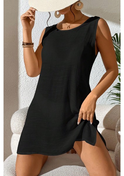 Kadın Siyah Sırt Detaylı Yırtmaçlı Plaj Elbisesi Pareo fırsatları