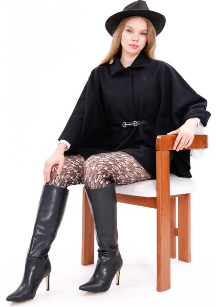 Siyah Kadın Kemerli Kaşe Panço – Günlük ve Şık Kombinlere Uygun Kışlık Panço