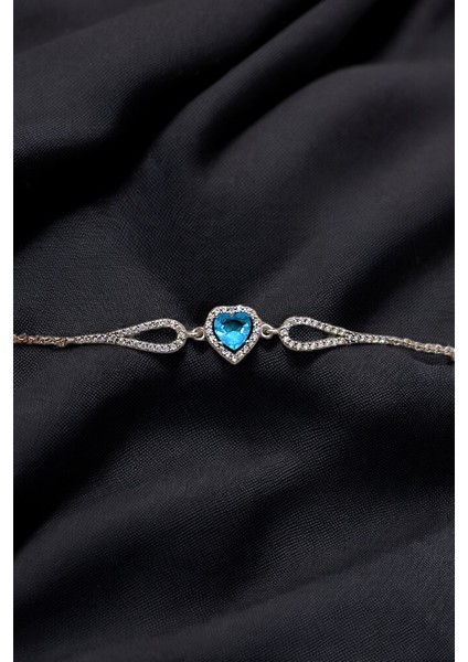 (Premium Işıklı Kutulu) 925 Ayar Gümüş Mavi Taşlı Pırlanta Kalp Model Kadın Bileklik fiyatları