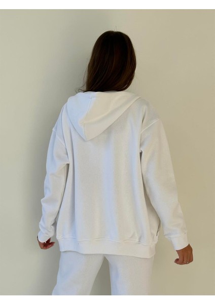 Kapüşonu Astarlı Baskılı Fermuarlı Sweat Ekru
