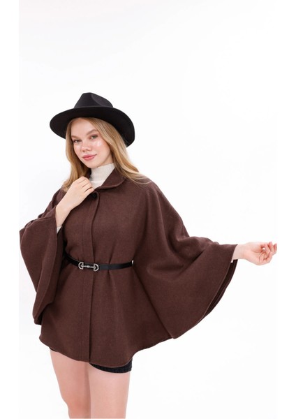 Prilika Kadın Kahverengi Kemerli Kaşe Pelerin Panço – 2025 Yeni Sezon Şıklığı