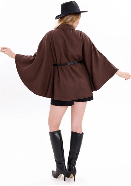 Prilika Kadın Kahverengi Kemerli Kaşe Pelerin Panço – 2025 Yeni Sezon Şıklığı fırsatları