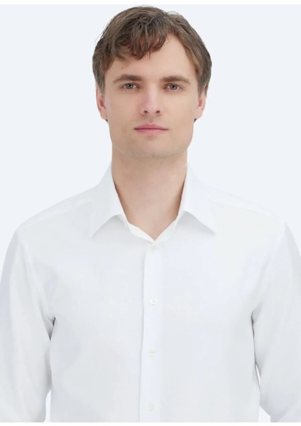 Beyaz Desenli Regular Fit Dokuma Klasik %100 Pamuk Gömlek