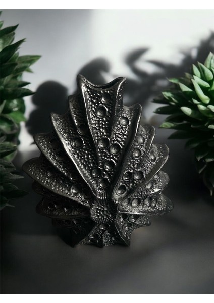 Siyah Mercan Form Dekoratif Vazo – 24 cm | Dokulu Yüzeyli Modern El Yapımı Tasarım modelleri