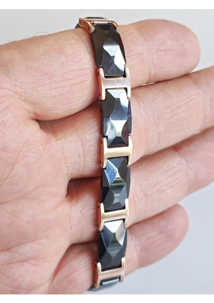 Çelik ve Seramik Siyah Erkek Bileklik modelleri