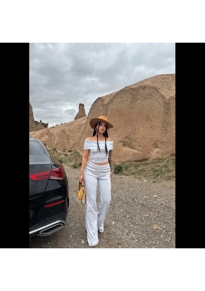 Madonna Yaka Bol Paça Pantolonlu Takım