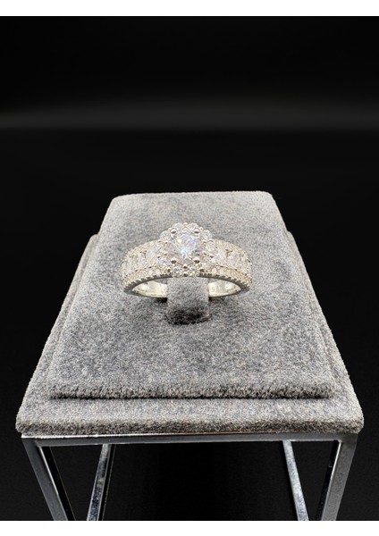 Gümüştaşlı Yüzük fiyatları