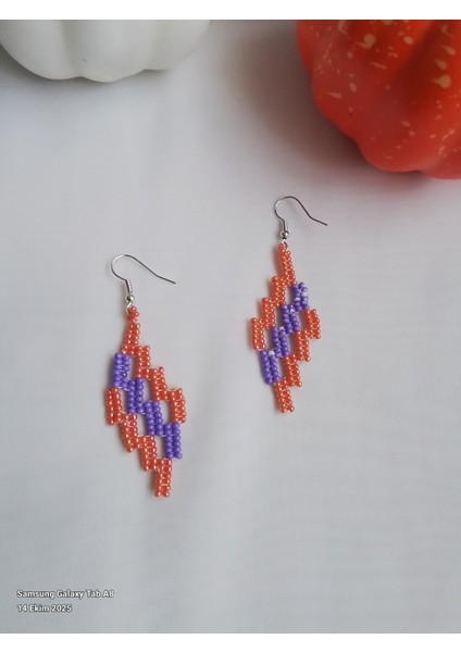 Kum Boncuklu El Yapımı Küpe modelleri