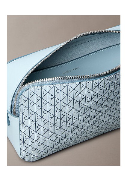 Kadın Emblem Elongated Çapraz Askılı Çanta modelleri