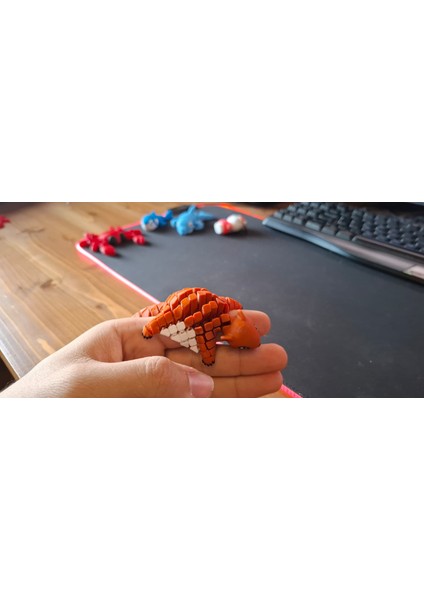 3D Baskı Eklemli Sincap – Hareketli Masaüstü Oyuncak ve Dekoratif Figür (10 Cm) fiyatları