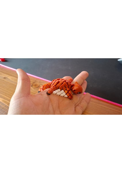 3D Baskı Eklemli Sincap – Hareketli Masaüstü Oyuncak ve Dekoratif Figür (10 Cm) modelleri