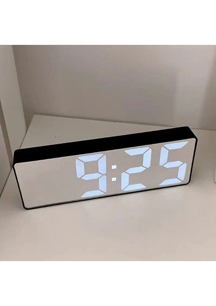 Dijital Sese Duyarlı Alarmlı Masa Saati indirimleri
