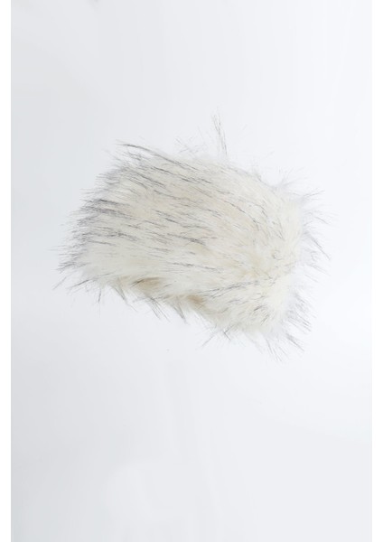 Kürk Peluş Beyaz Kalpak Kadın Şapka