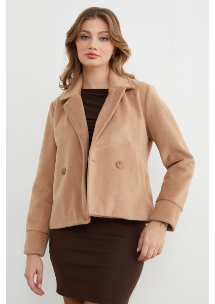 Cepli Kruvaze Yaka Yumuşak Dokulu Kaşe Mont modelleri