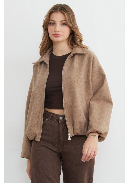 Fermuarlı Cepli Polo Yaka Kaşe Bomber Mont modelleri