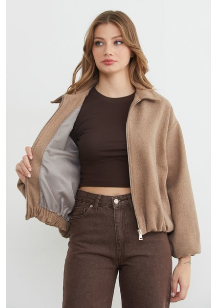 Fermuarlı Cepli Polo Yaka Kaşe Bomber Mont indirimleri