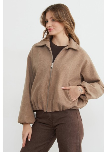 Fermuarlı Cepli Polo Yaka Kaşe Bomber Mont