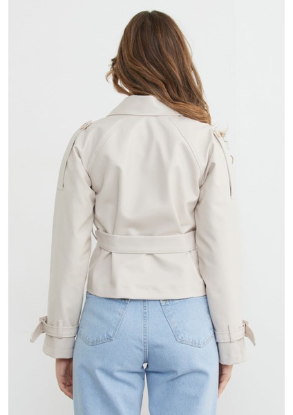 Kruvaze Yaka Kuşaklı Suni Deri Mont