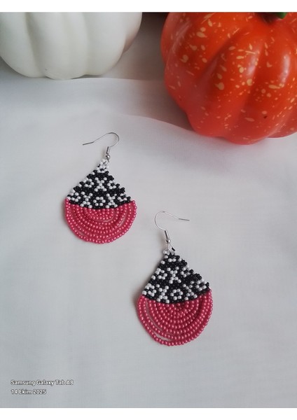 Kum Boncuklu El Yapımı Küpe fiyatları