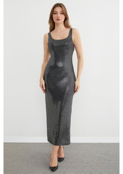 Askılı Pullu Maxi Boy Elbise indirimleri