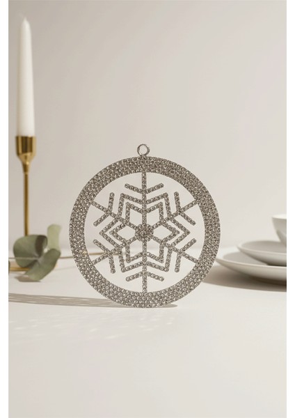 Kristal Halkalı Gümüş Kar Tanesi Yılbaşı Ağaç Süsü modelleri