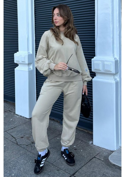 Bej Bisiklet Yaka Arma Detaylı Kadın Eşofman Takımı MG2186