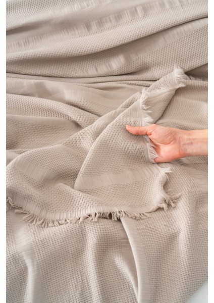 Amara Vizon Nakışlı Çift Kişilik %100 Pamuklu Nevresimli Pike Seti - 7 Parça Çeyiz Seti