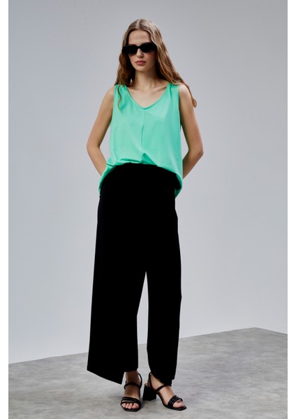 Kadın Lastikli Yüksek Belden Bağlamalı Geniş Paça Pantolon