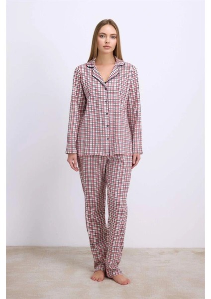 Pamuklu Uzun Kol Düğmeli Gömlek ve Ekose Pantolon Pijama Takımı