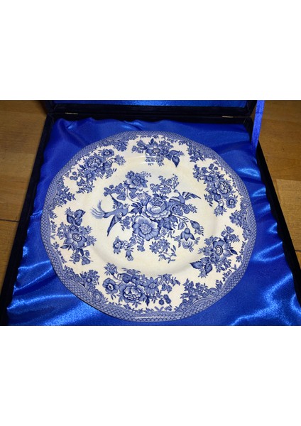 Wedgwood Porselen Dekor Tabağı 25 cm Çapında