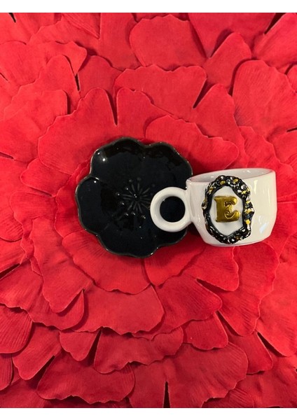 90ML Kişiye Özel Siyah Gold Çerçeve Harfli Türk Kahvesi Fincanı Çiçek Altlığı Ile fiyatları