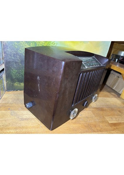 Amerikan Rca Lambalı Radyo 41 cm 18 cm 26,5 cm Ölçülerinde - Çalışmaktadır Fakat Fm Yoktur. fırsatları