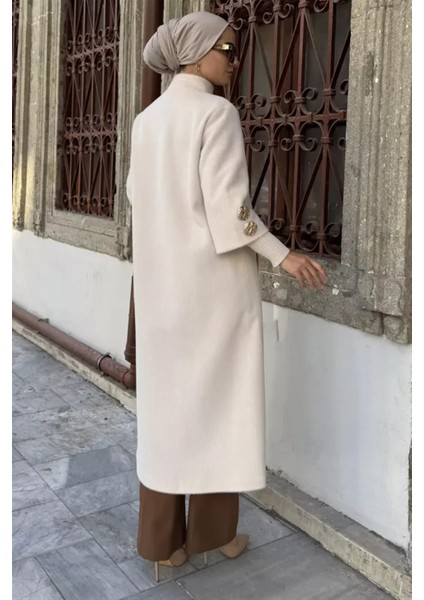 7958 Kol Ucu Ribana Detaylı Metal Düğmeli Kaşe Kaban fırsatları