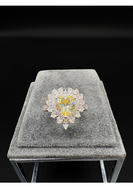 Gümüş Sitrintaşlı Yüzük modelleri