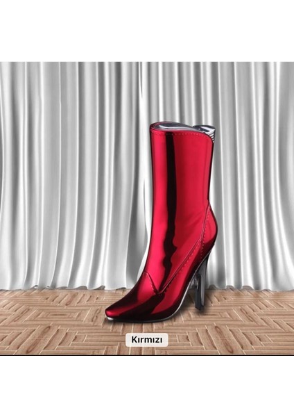 Yeni Sıradışı Topuklu Çizme Görünümlü Kadınlara Özel Çakmak modelleri