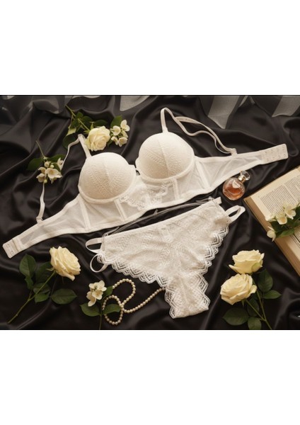 Beyaz Dantelli Uzun Model Sütyen Takımı fiyatları