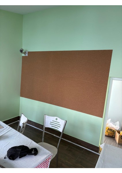 Mantar PANO Şilte 125X100CM Mantar, Quercus Suber (Mantar Meşesi) ağacının dış kabuğundan elde edilen %100 doğal bir malzemedir. fiyatları