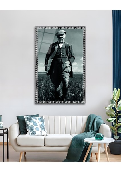 Gümüş Çerçeve Görünümlü Atatürk Cam Tablo modelleri