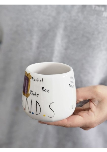 Friends Temalı El Yapımı & El Boyaması Seramik Kupa (240 Ml) fiyatları