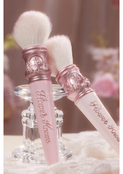 Midsummer Fairytales Lüks Yüz ve Allık Fırçası fiyatları