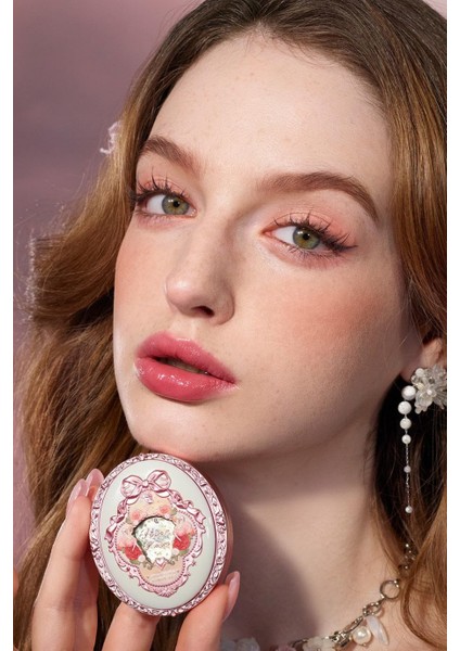 Midsummer Fairytales Velvet Embossed Blush Allık fırsatları