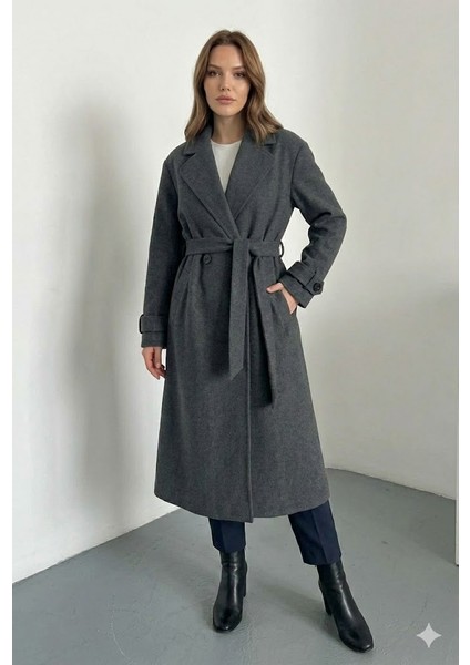 Klasik Yaka Kuşaklı Premium Kadın Kaban modelleri