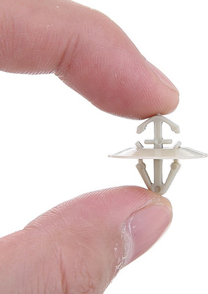 200PCS Renault Kangoo Için Klipler Traic Nissan Primastar Opel Vivaro Trafik Yan Kalplama Alt Koruma Kapı Döşeme (Yurt Dışından) indirimleri