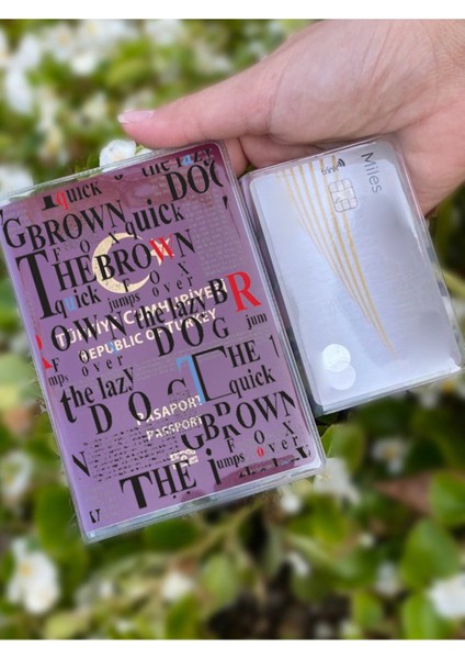 Magazin Desenli Universal Şeffaf Pasaport Kılıfı Model Tüm Ülke Pasaportlarına Uygun